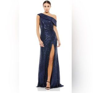 NEW Ieena for Mac Duggal One-Shoulder Ruched Sequined Gown Size 8